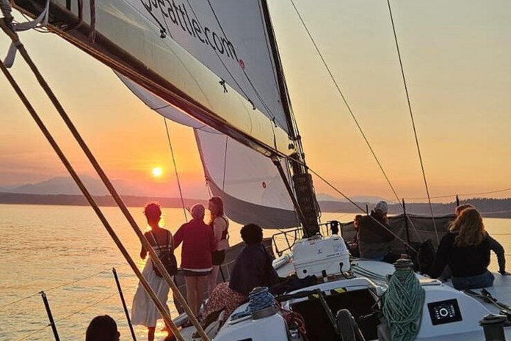 Operator photograph for Golden Gardens 70-foot Sunset Sail